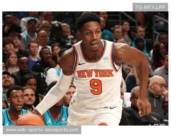 尼克斯豪取六连胜，阿努诺比限制詹姆斯攻